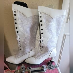White Victorian Boots Size 8.5 Wide Calf